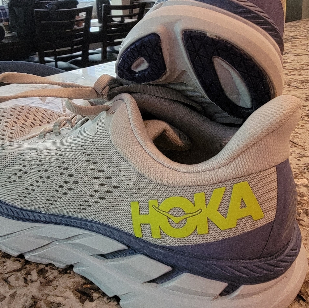 Hoka One Clifton 7 Running Shoe